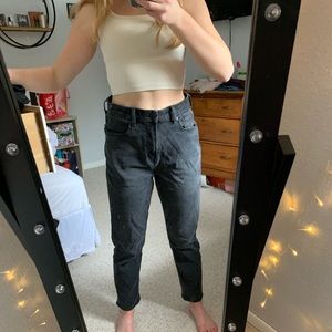 American Eagle Straight Leg Mom Jeans